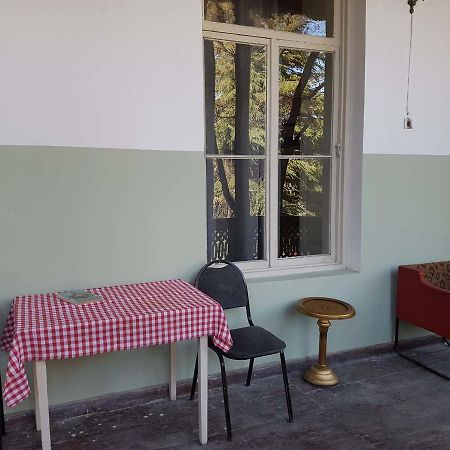 Solo Room Apartment Tbilisi Bagian luar foto